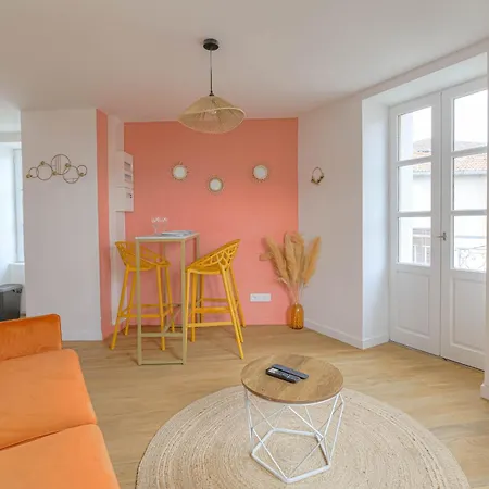 Cosy Et Design Pour Deplacement Pro Thurins